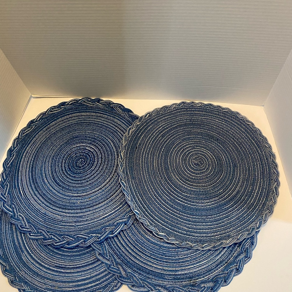 Blue Round Placemats for Dining Table Woven Heat Resistant 14”set Of 4